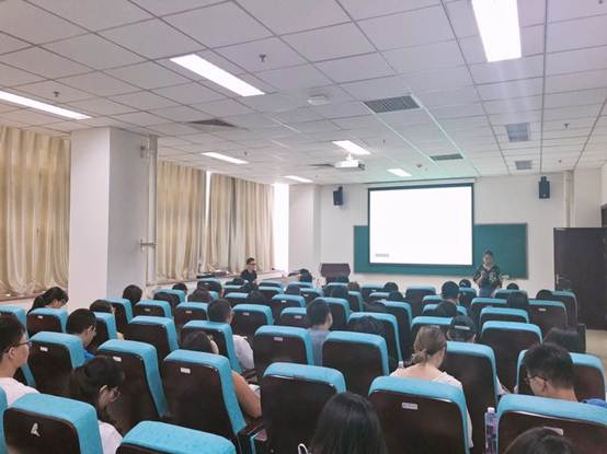 说明: G:\香港六合彩开奖动态

\20190628优秀校友讲座——纪刚\微信图片_20190709101626.jpg